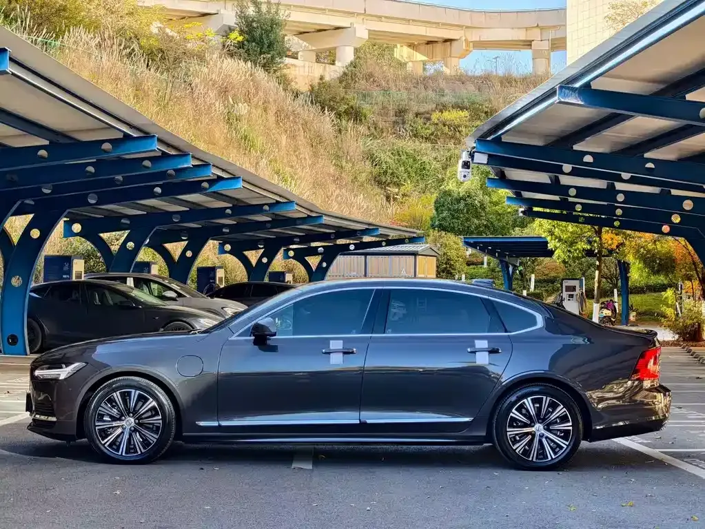 Volvo S90 PHEV — фото 5