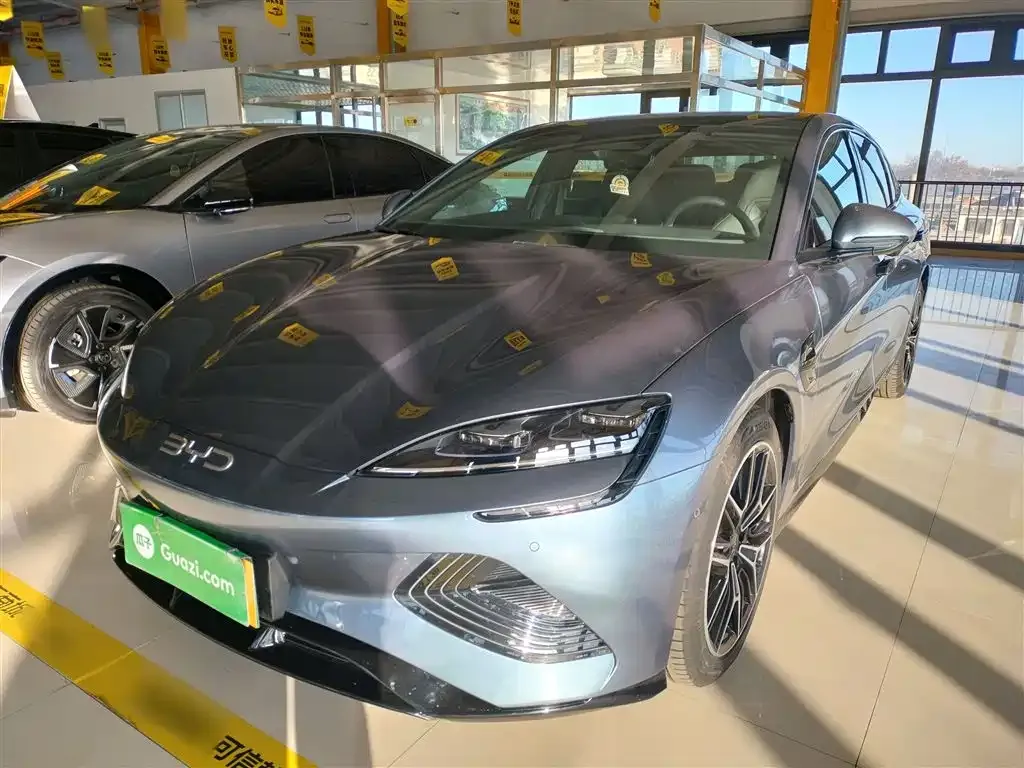 BYD Seal — фото 8
