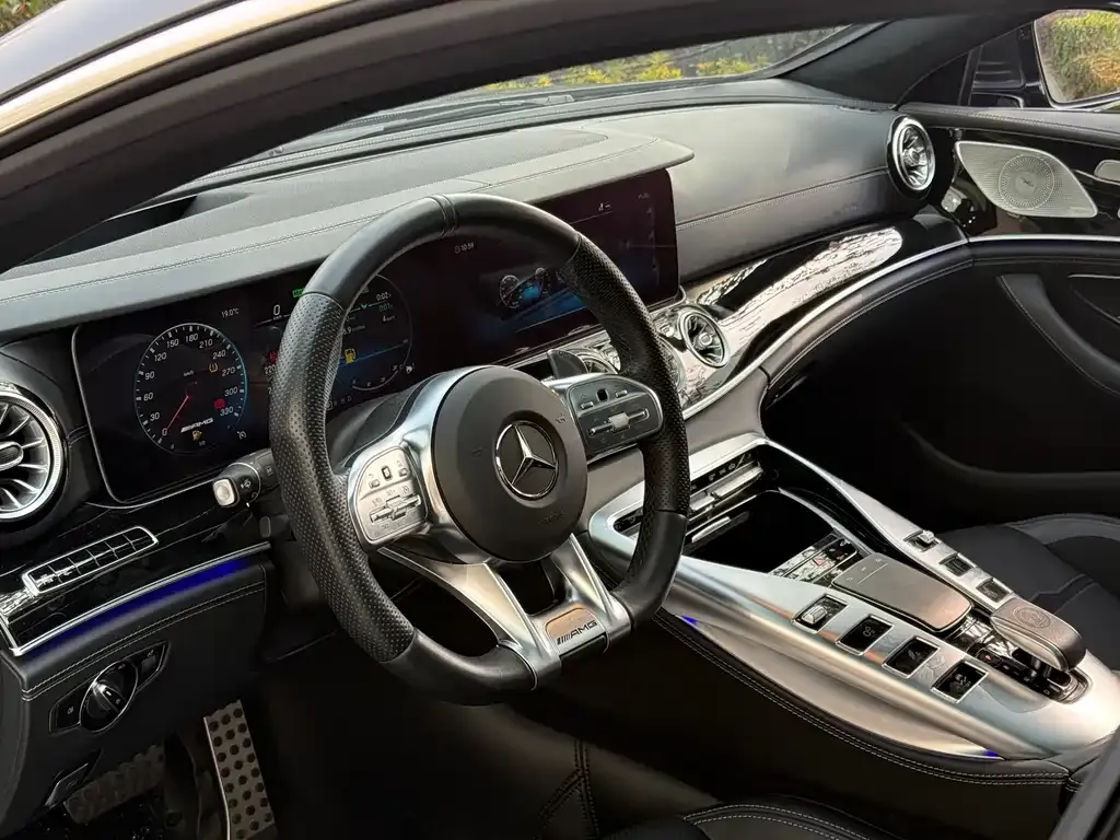 Mercedes-Benz AMG GT — фото 2