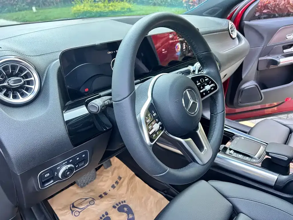 Mercedes-Benz GLA — фото 2