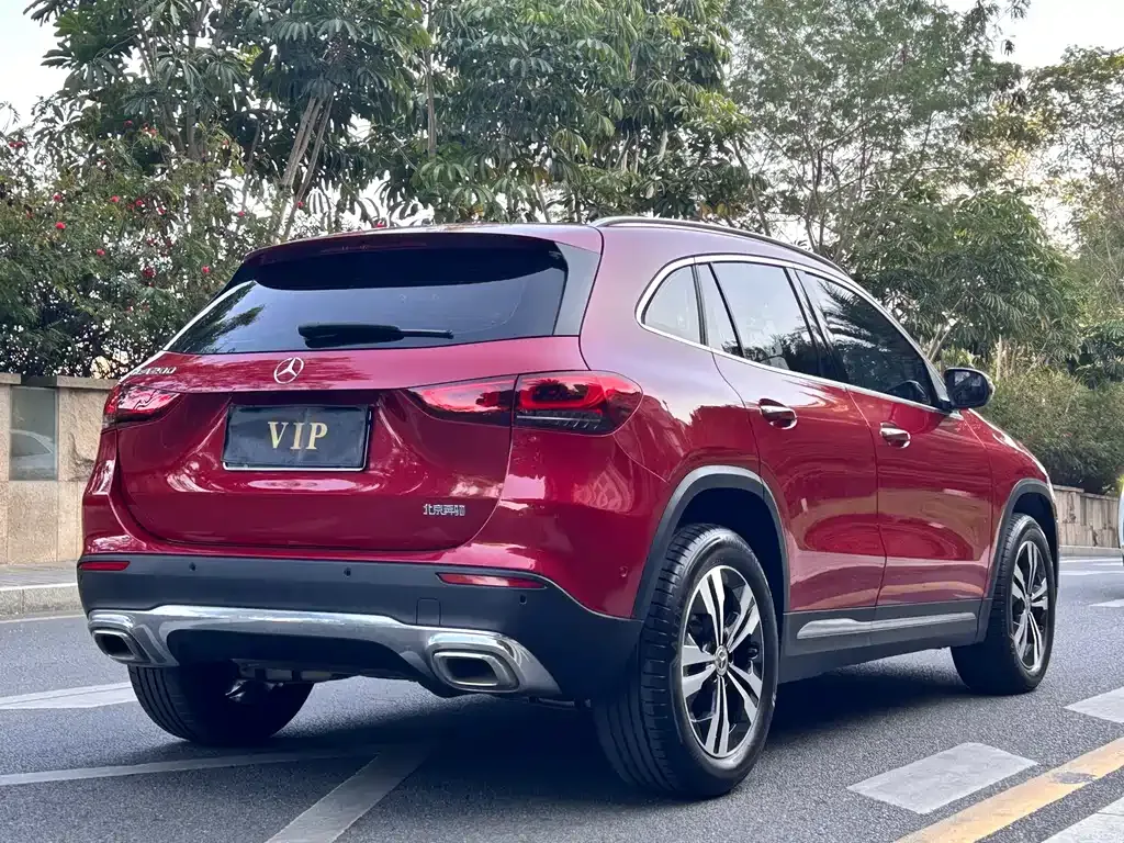 Mercedes-Benz GLA — фото 6