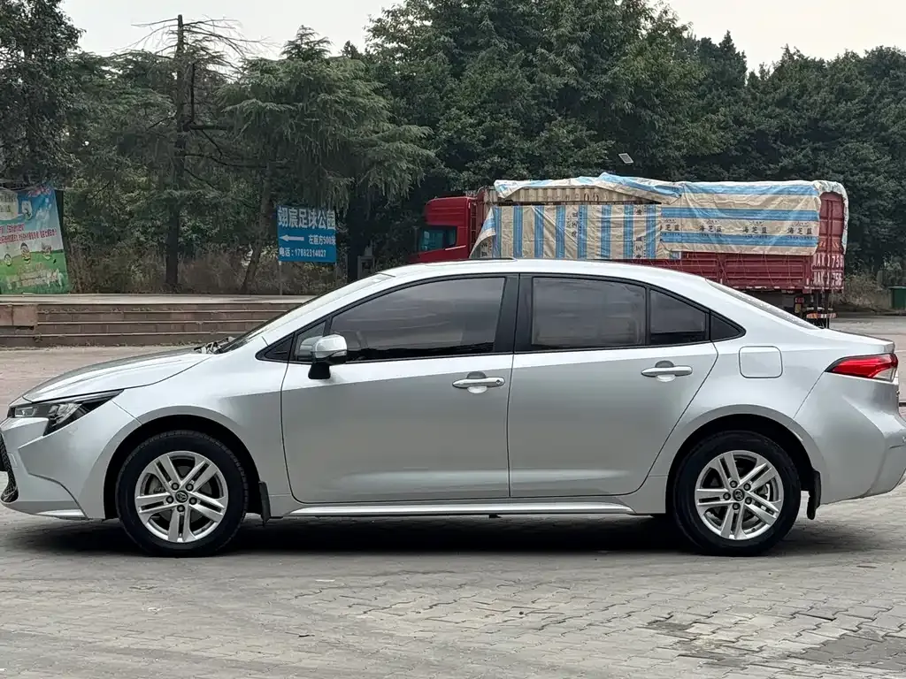 Toyota Levin — фото 10