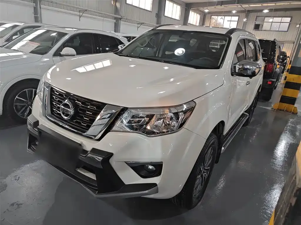 Nissan Terra — фото 4