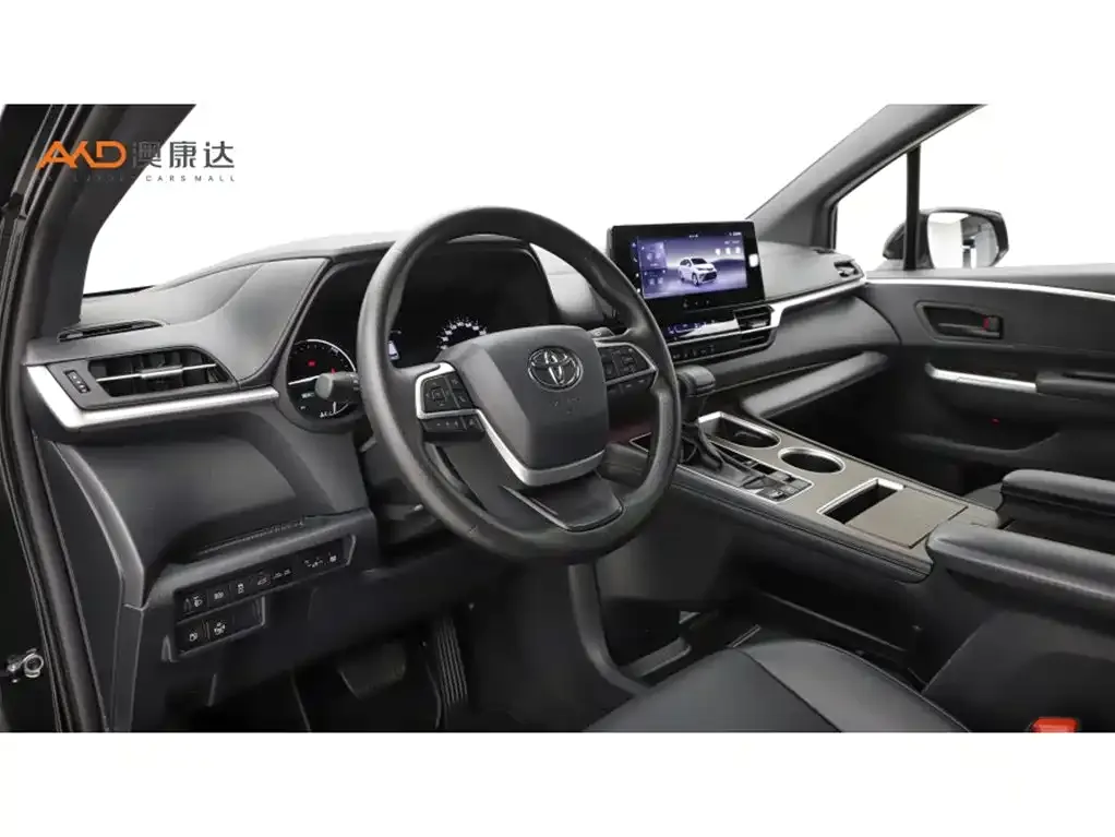 Toyota Granvia — фото 10