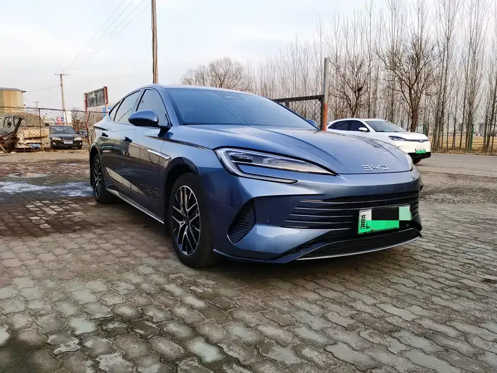 BYD Seal 07 DM-i — фото 3