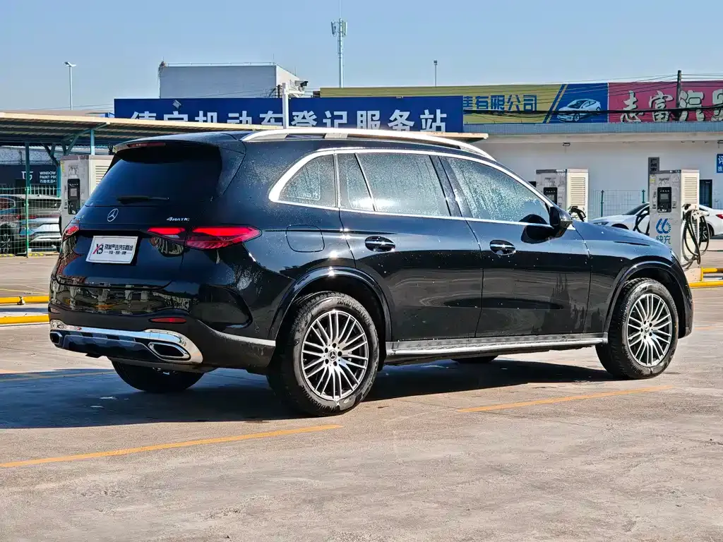 Mercedes-Benz GLC — фото 9