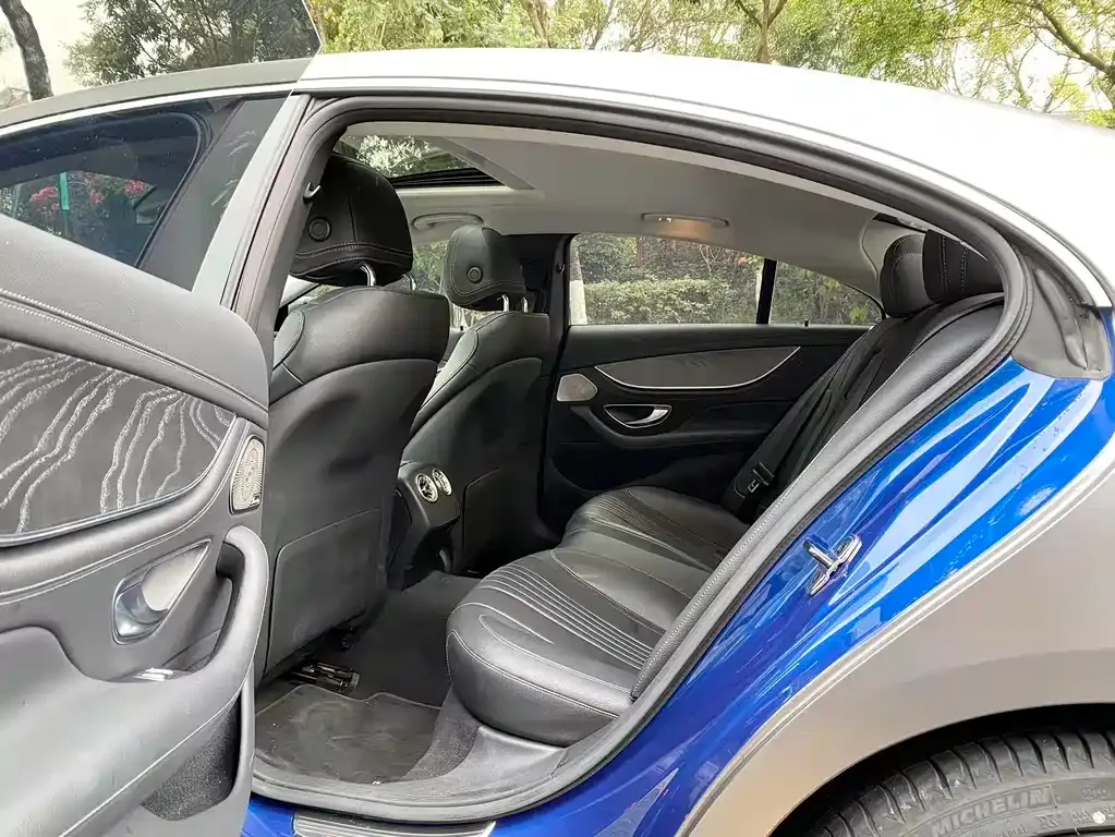 Mercedes-Benz CLS — фото 5