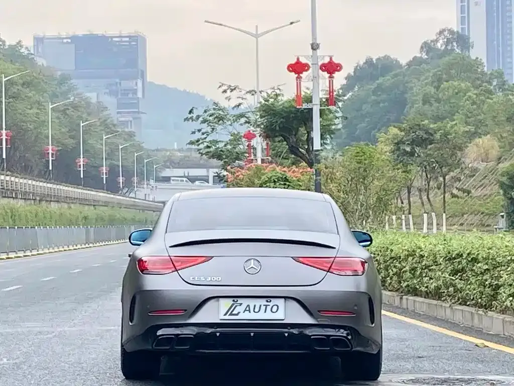 Mercedes-Benz CLS — фото 2
