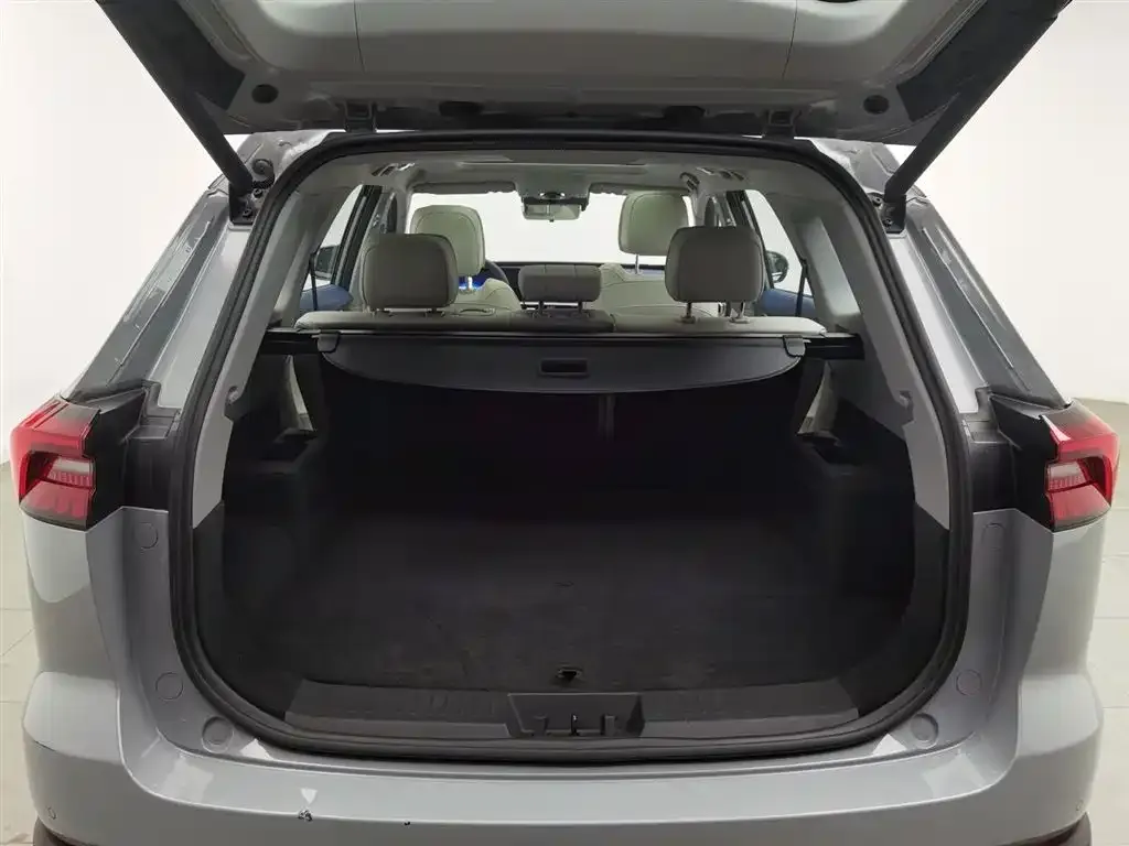 Chery Tiggo 8 PRO NEV — фото 6