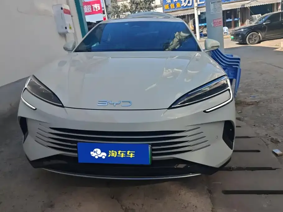 BYD Seal — фото 6