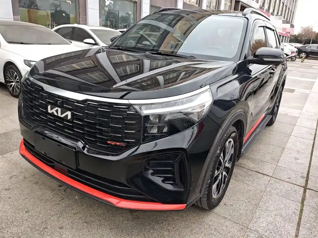 Kia Sportage — фото 1
