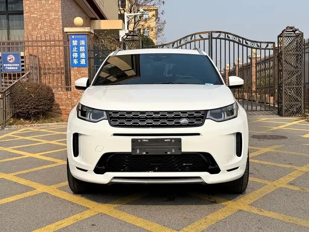 Land Rover Discovery Sport — фото 2