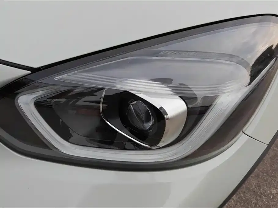 Honda Fit — фото 5