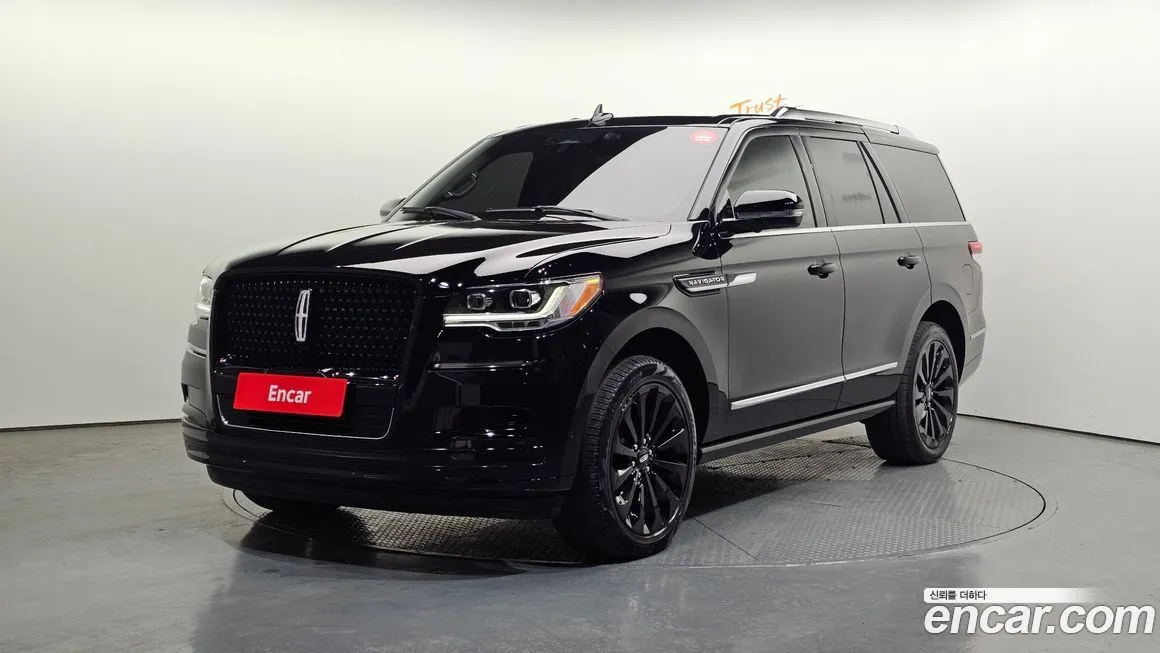 Lincoln Navigator — фото 1