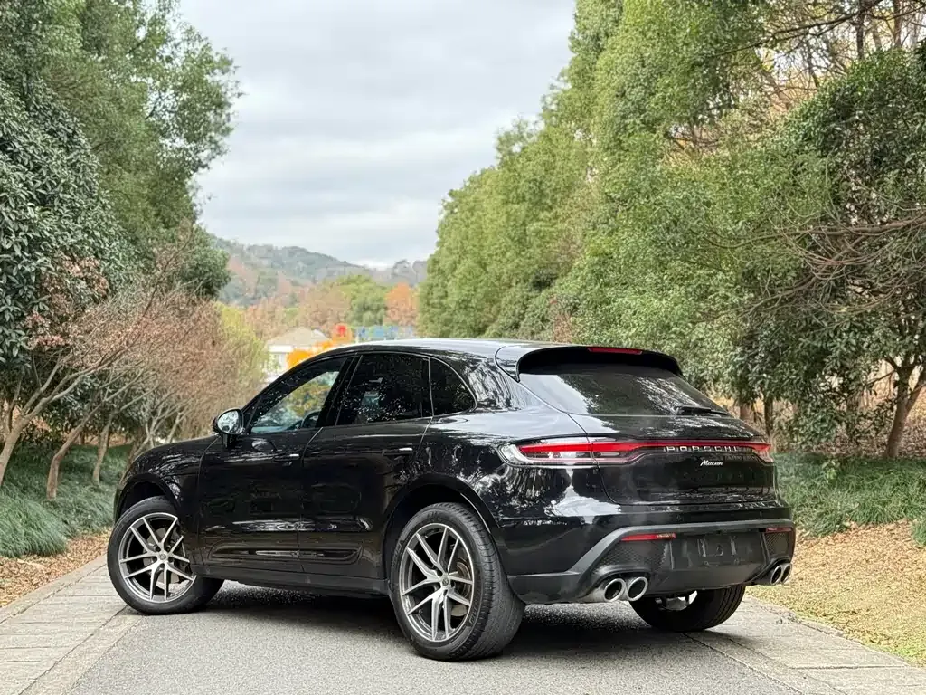 Porsche Macan — фото 7