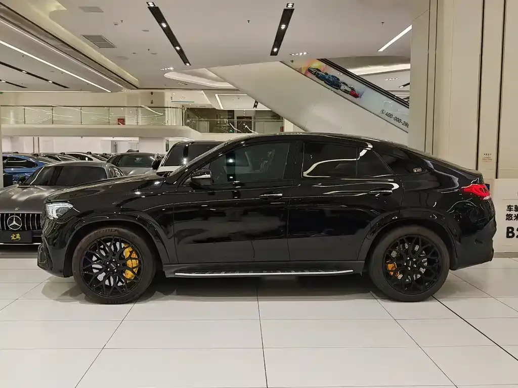 Mercedes-Benz GLE Coupe AMG — фото 7