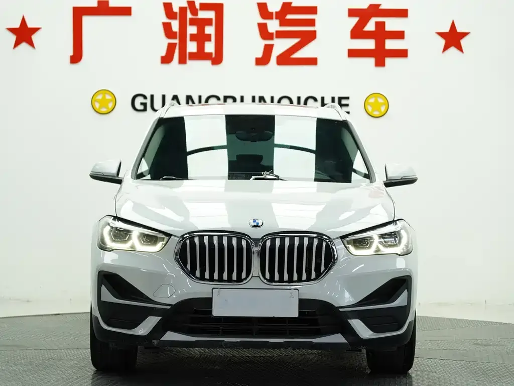 BMW X1 — фото 2