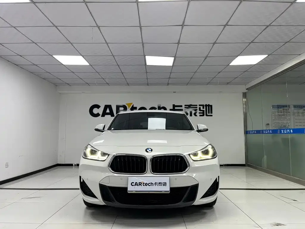 BMW X2 — фото 10