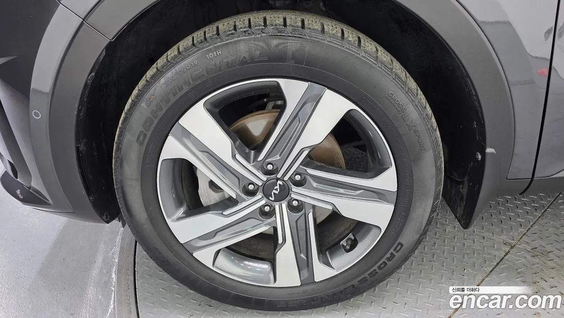 Kia Sorento — фото 5