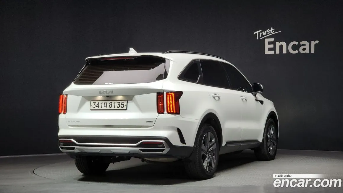 Kia Sorento — фото 10