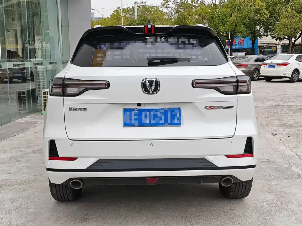 Changan CS55PLUS — фото 3