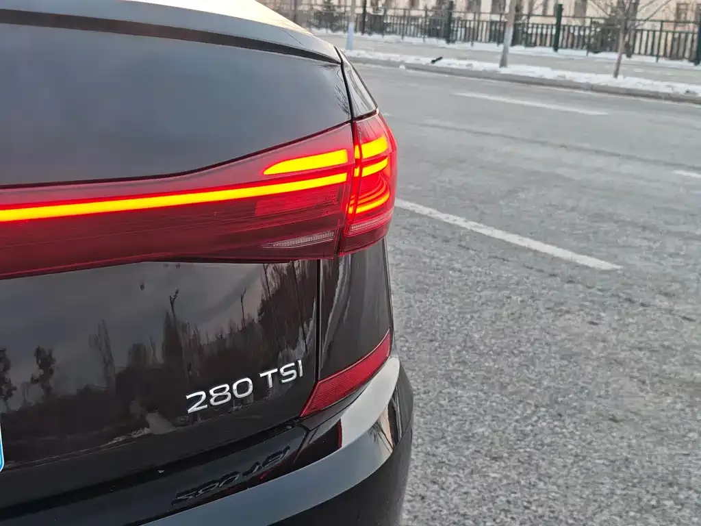 Volkswagen Passat — фото 4