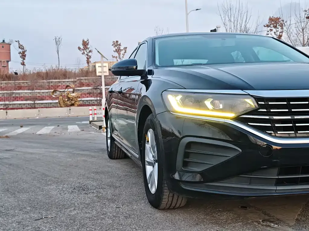 Volkswagen Passat — фото 10
