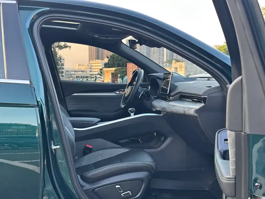 Geely Xingrui — фото 5