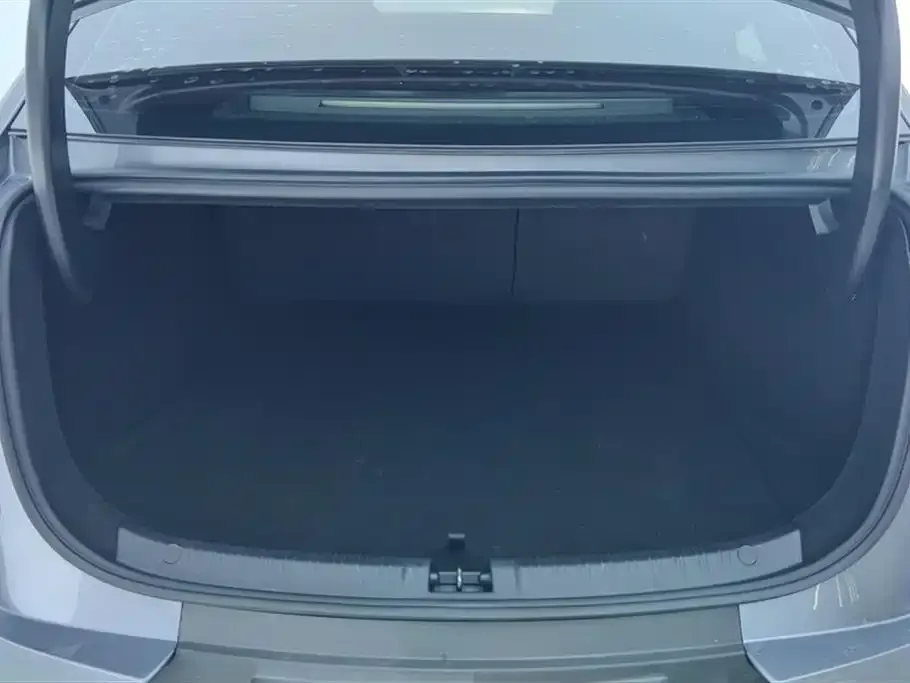 BYD Qin L — фото 4