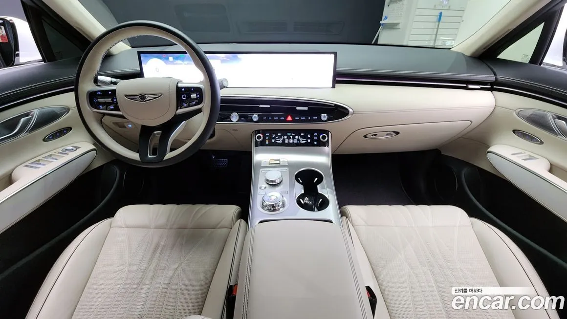 Genesis GV70 — фото 10