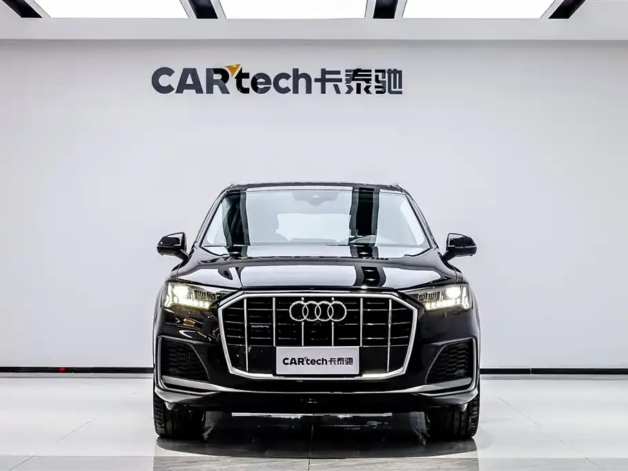 Audi Q7 — фото 3