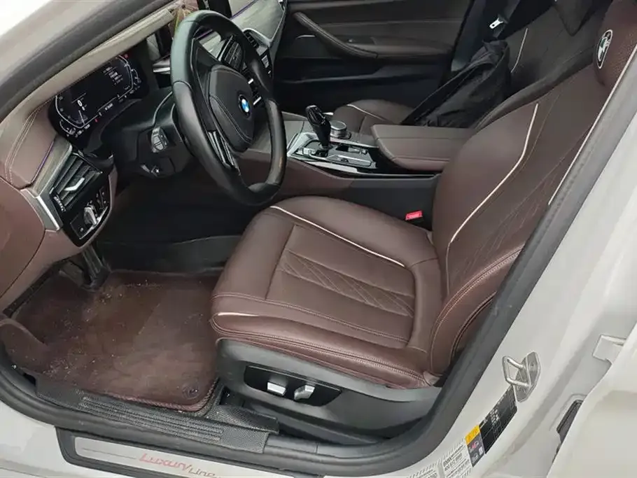 BMW 5 Series New Energy — фото 3