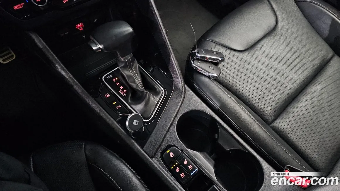 Kia Niro — фото 9