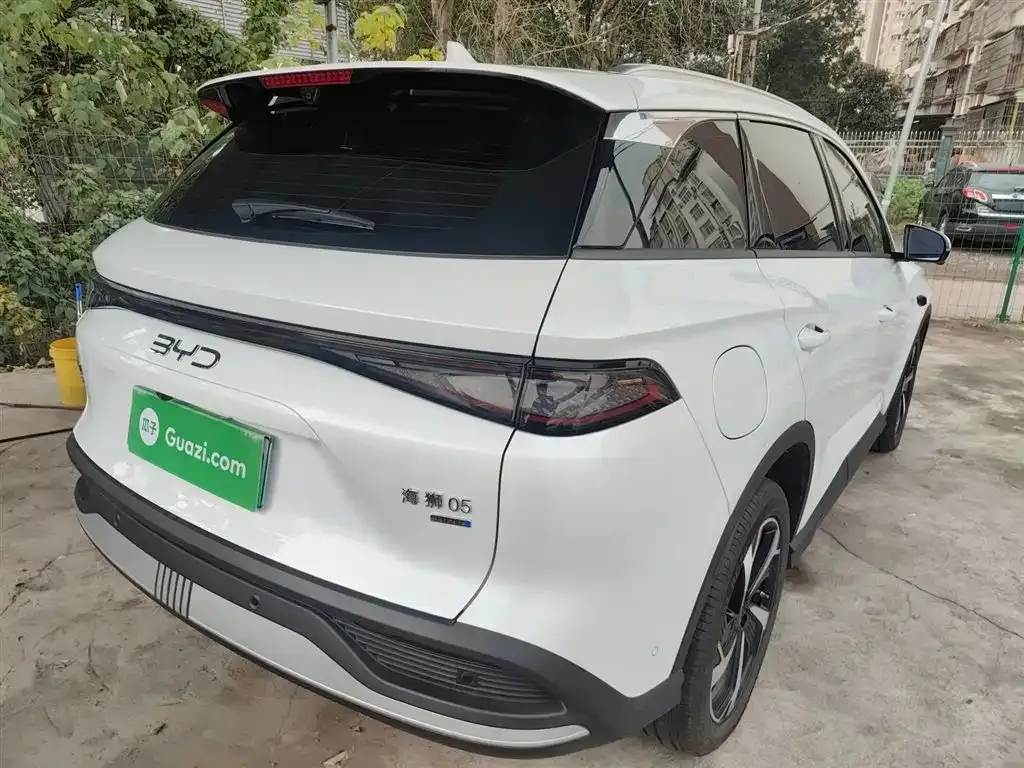BYD Seal 05 DM-i — фото 10