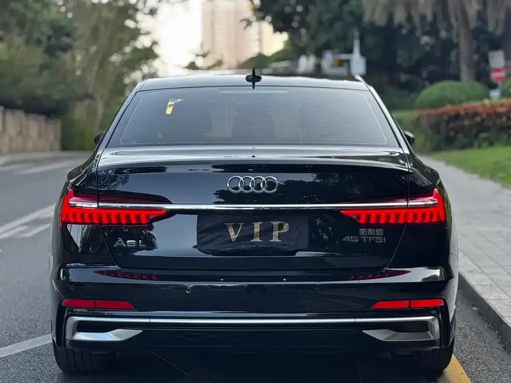 Audi A6L — фото 3