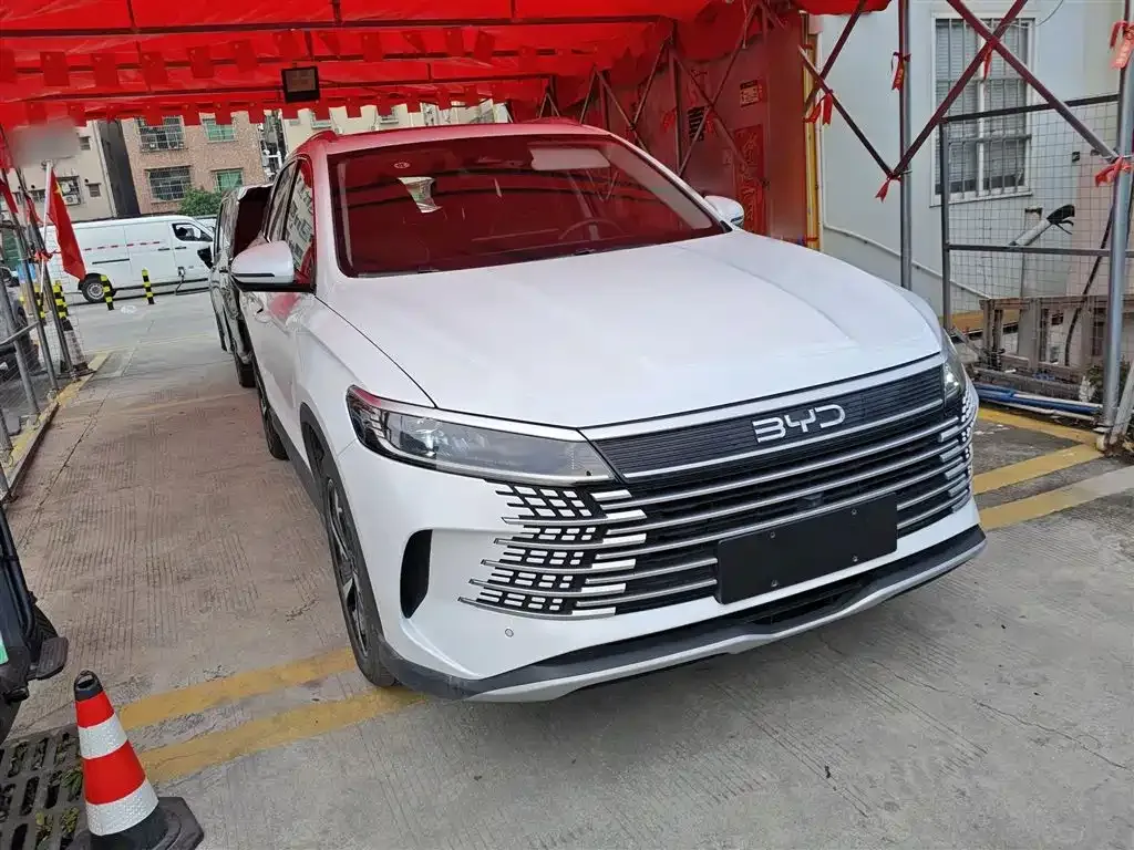 BYD Seal 05 DM-i — фото 4