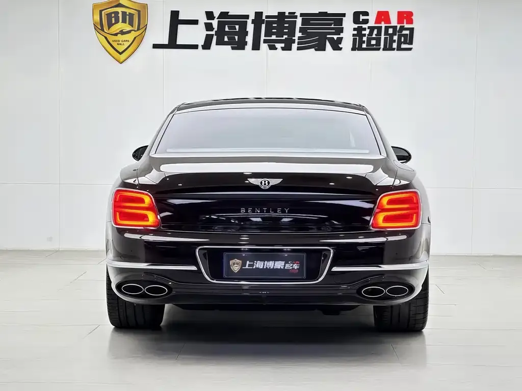 Bentley Flying Spur — фото 2