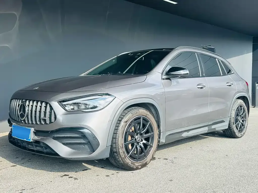 Mercedes-Benz GLA AMG — фото 1