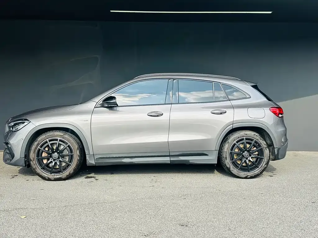 Mercedes-Benz GLA AMG — фото 8