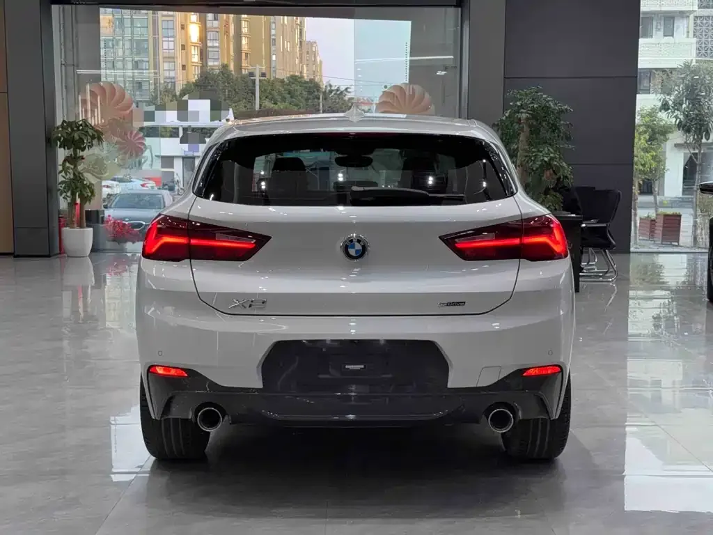 BMW X2 — фото 10