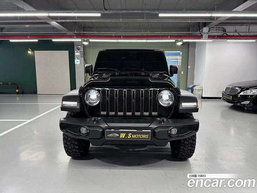 Jeep Wrangler — фото 2
