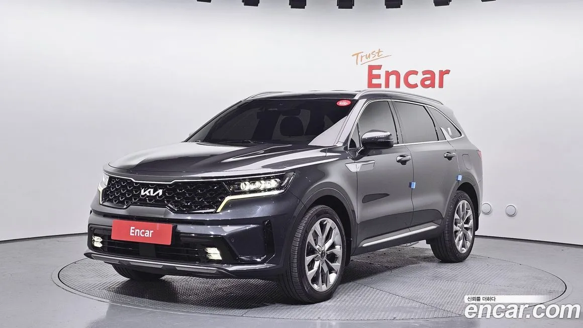 Kia Sorento — фото 1