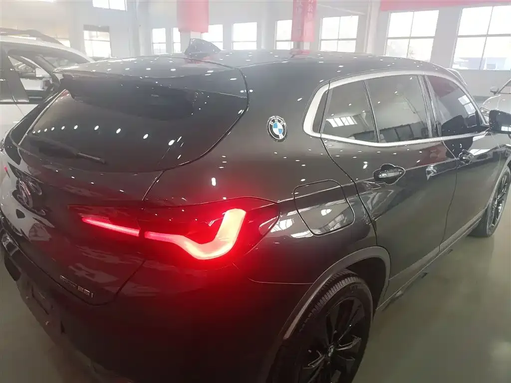 BMW X2 — фото 9