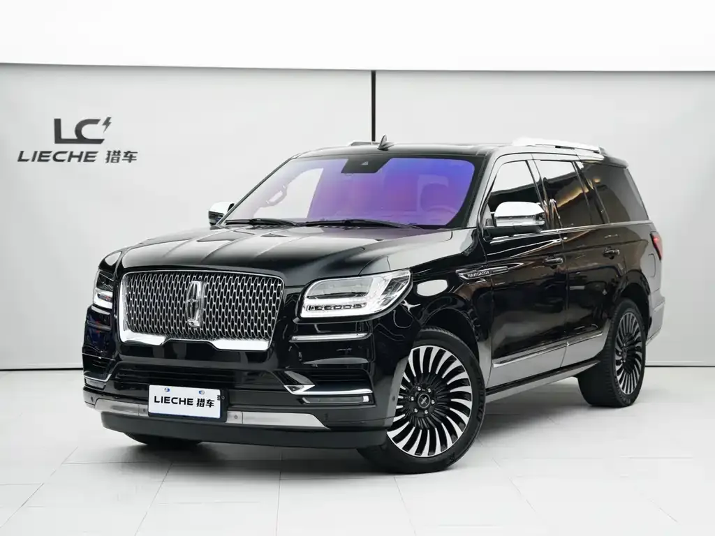 Lincoln Navigator — фото 1