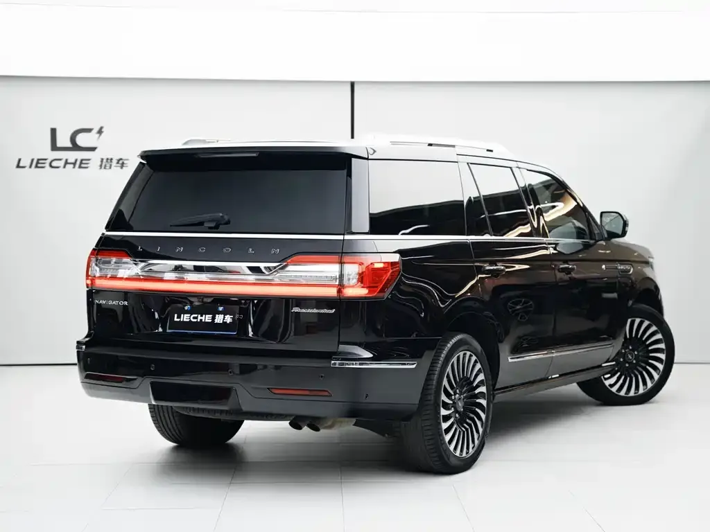 Lincoln Navigator — фото 4