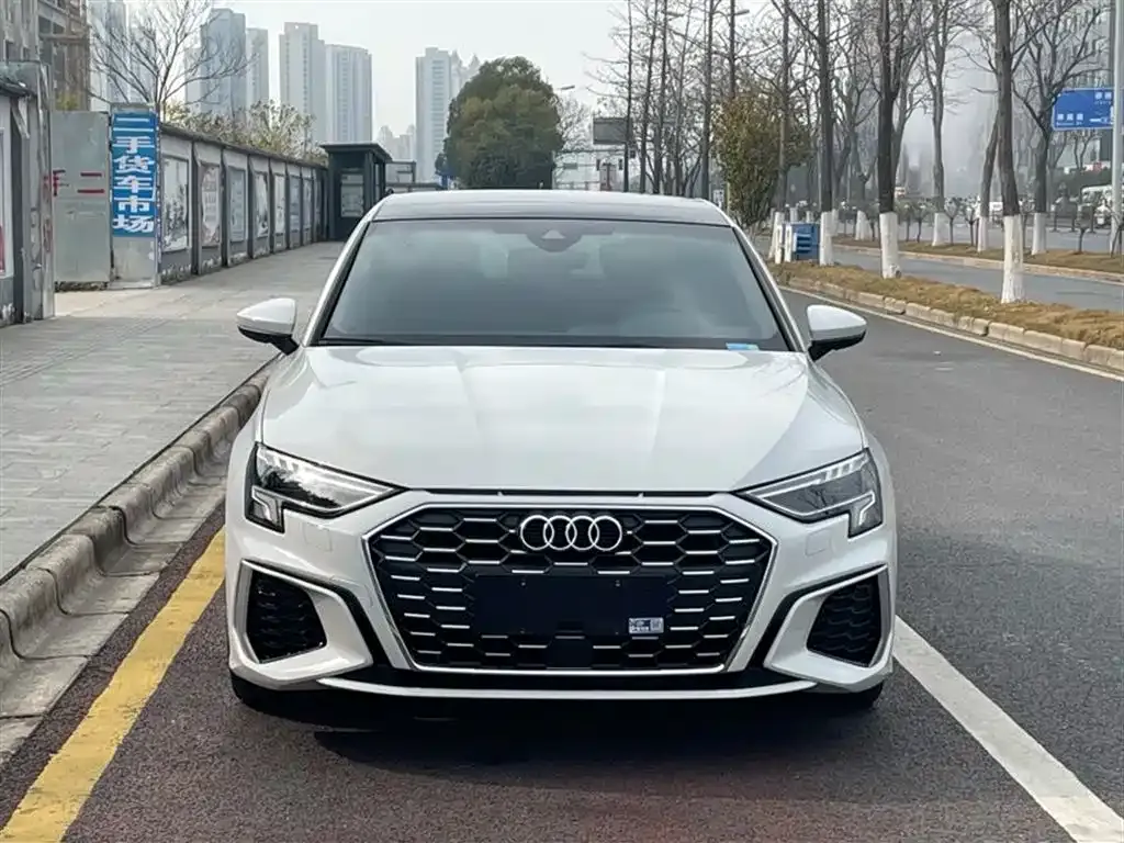 Audi A3 — фото 3