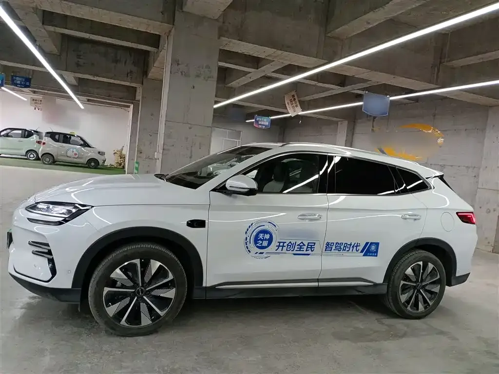 BYD PLUS New Energy — фото 8