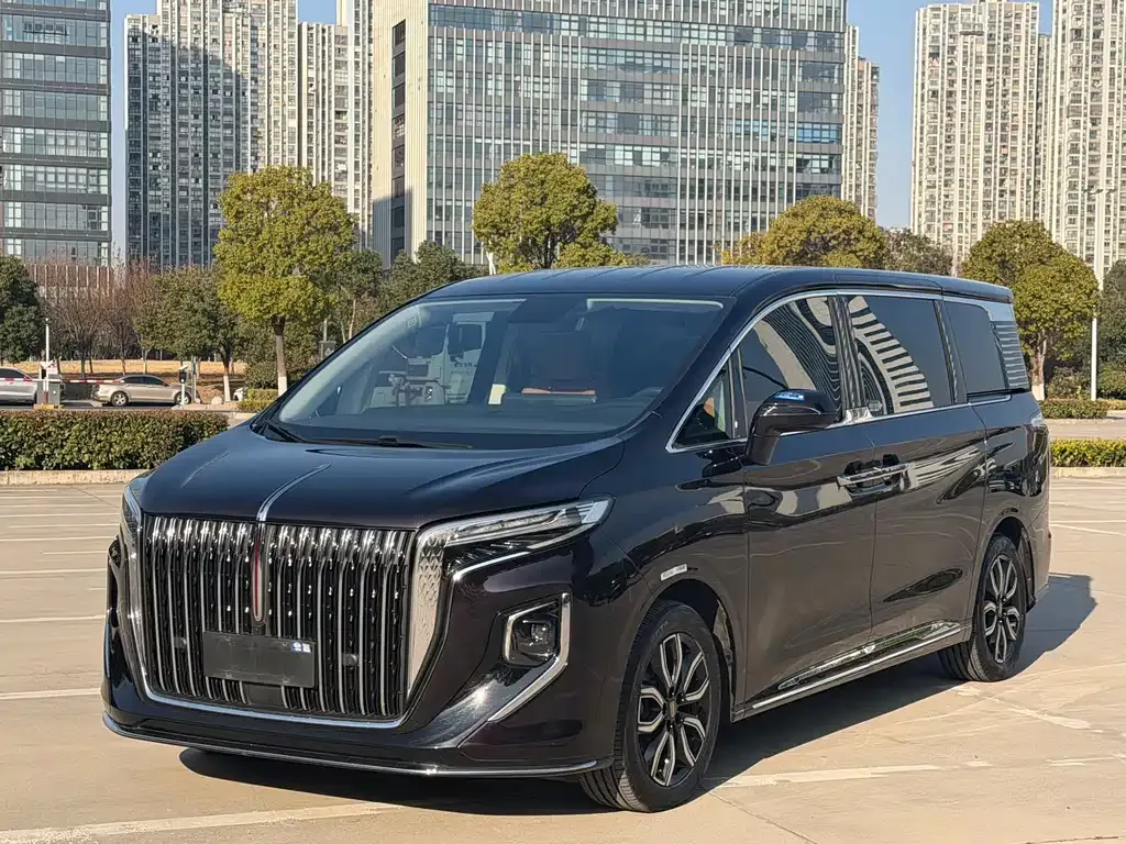 Hongqi HQ9 — фото 1