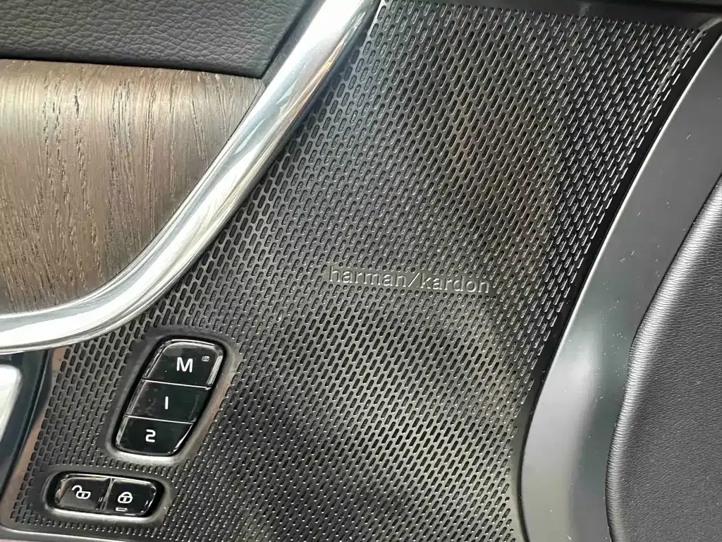 Volvo S90 — фото 9