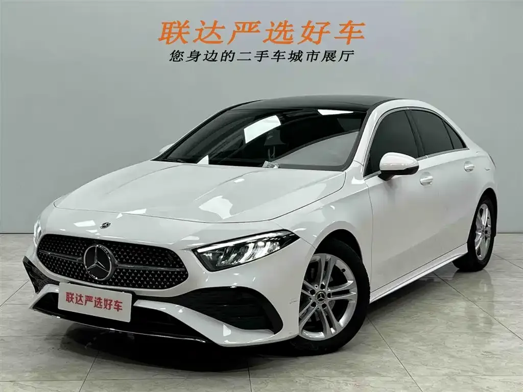 Mercedes-Benz A-Class — фото 1